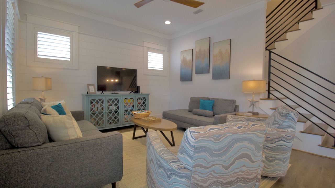 Photo of Livingroom in Lakeside at Blue Mountain Beach