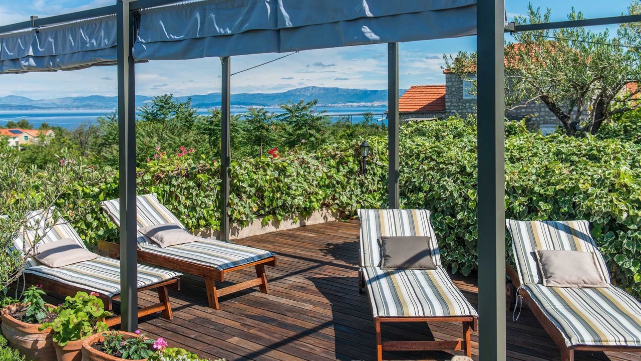 Photo of Patio Balcony in Mirce