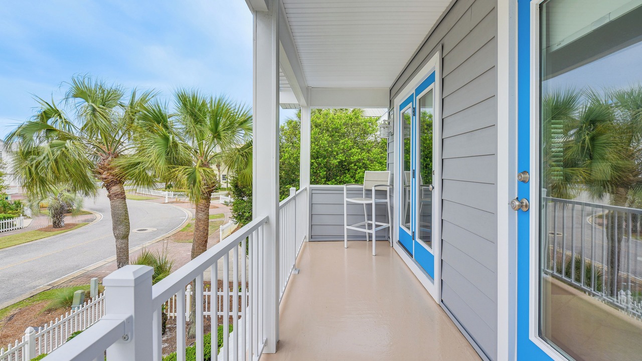 Photo of Patio Balcony in Crystal Shores