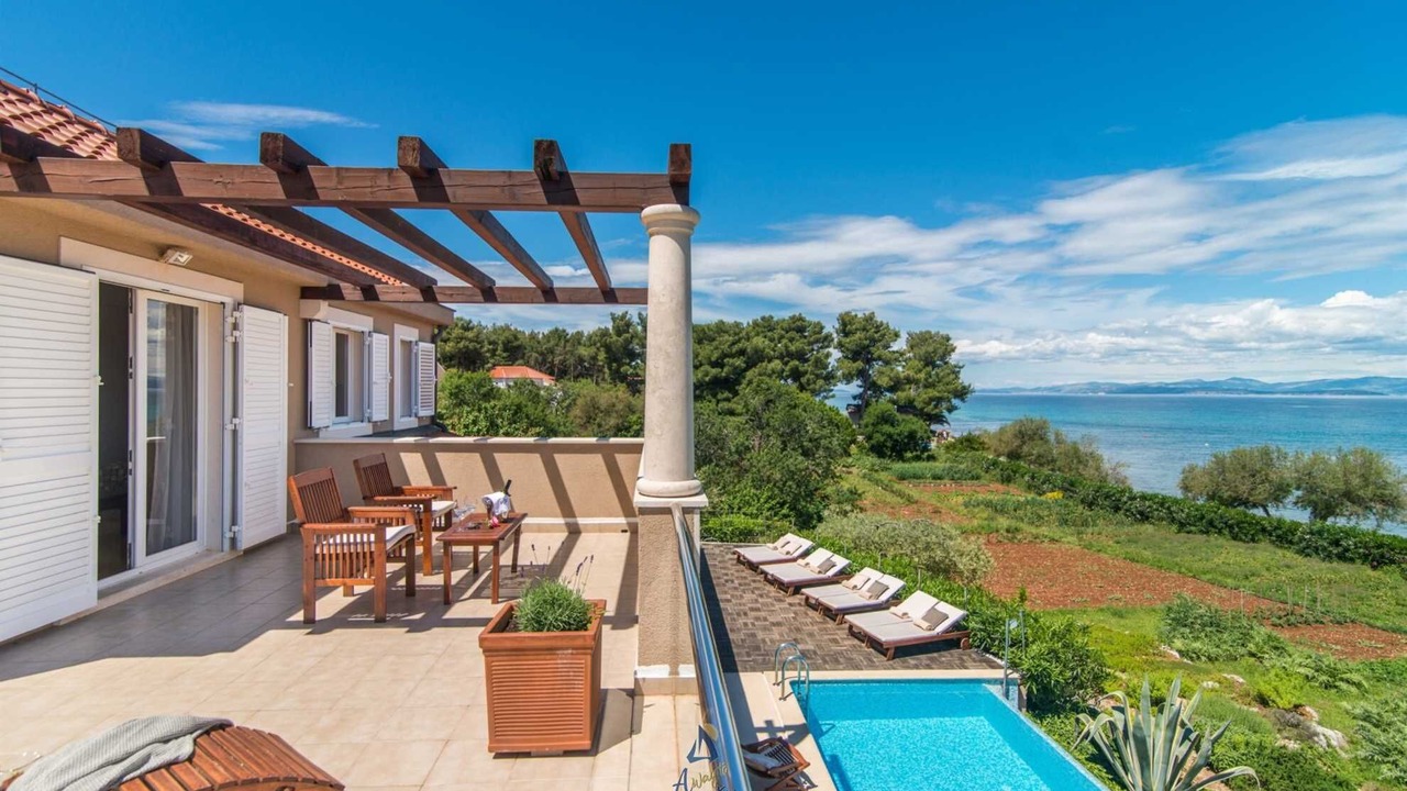 Photo of Patio Balcony in Mirce