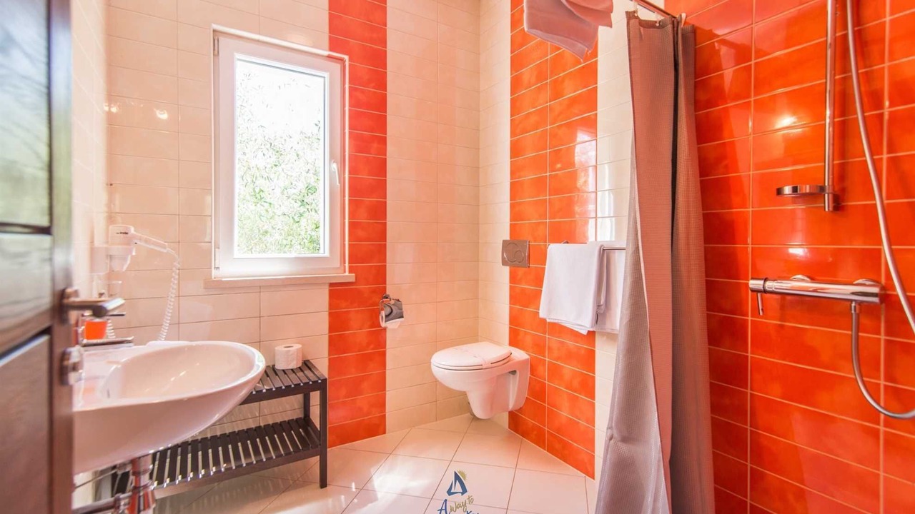 Photo of Bathroom in Mirce