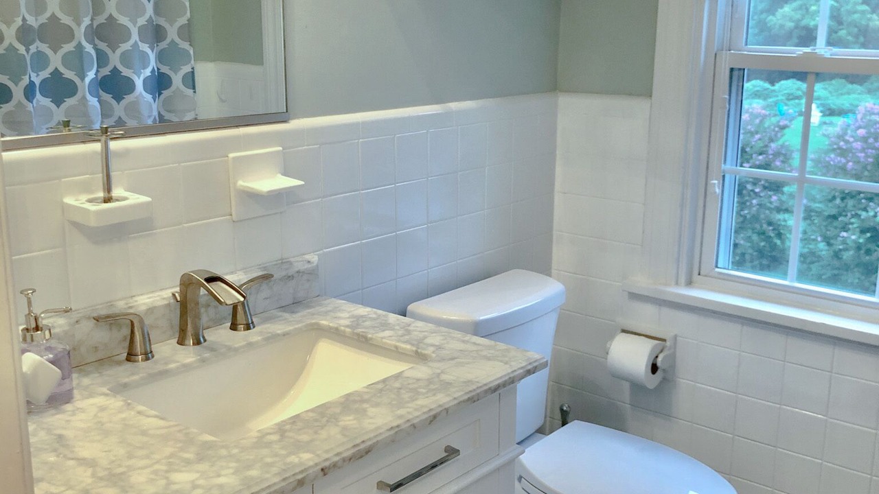 Photo of Bathroom in Weems