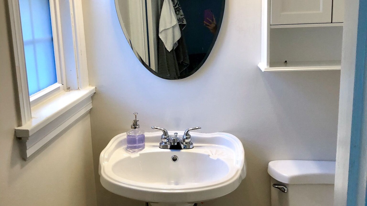 Photo of Bathroom in Weems