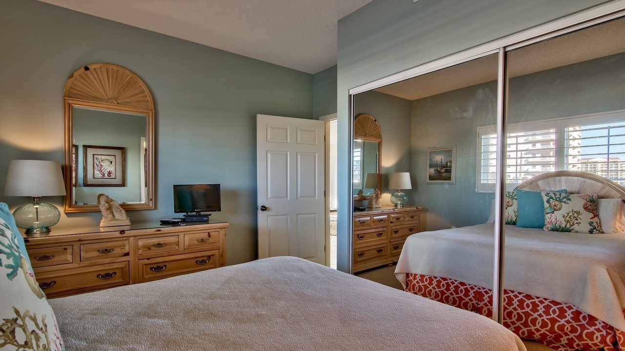 Photo of Bedroom in Holiday Isle