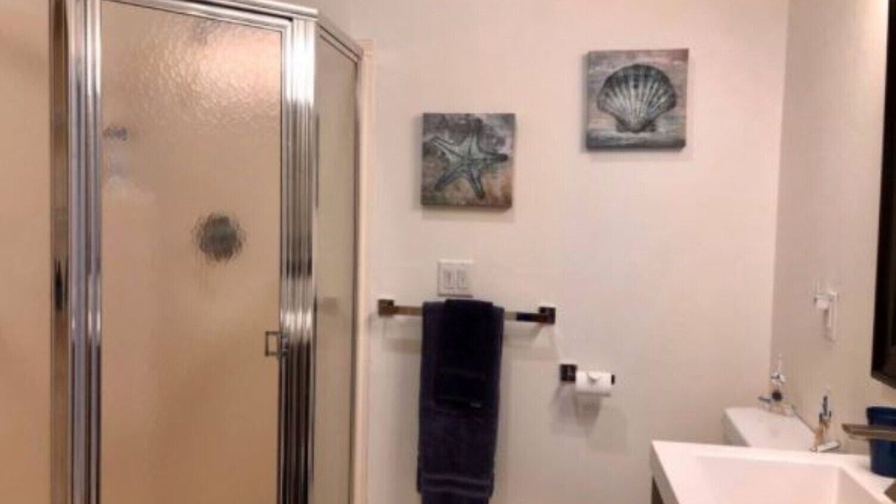 Photo of Bathroom in Orlando Beach