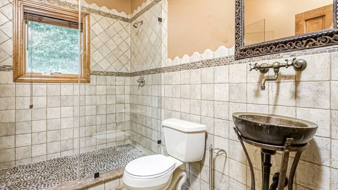 Photo of Bathroom in Stony Point