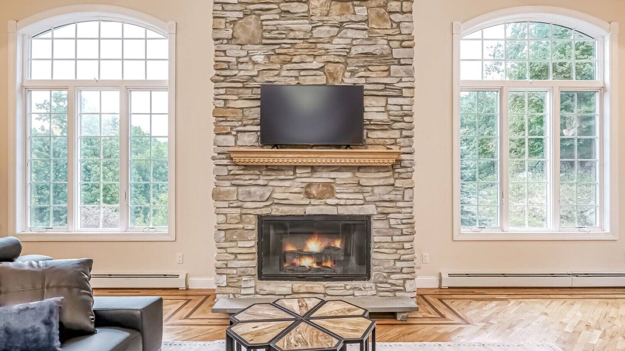 Photo of Livingroom in Stony Point