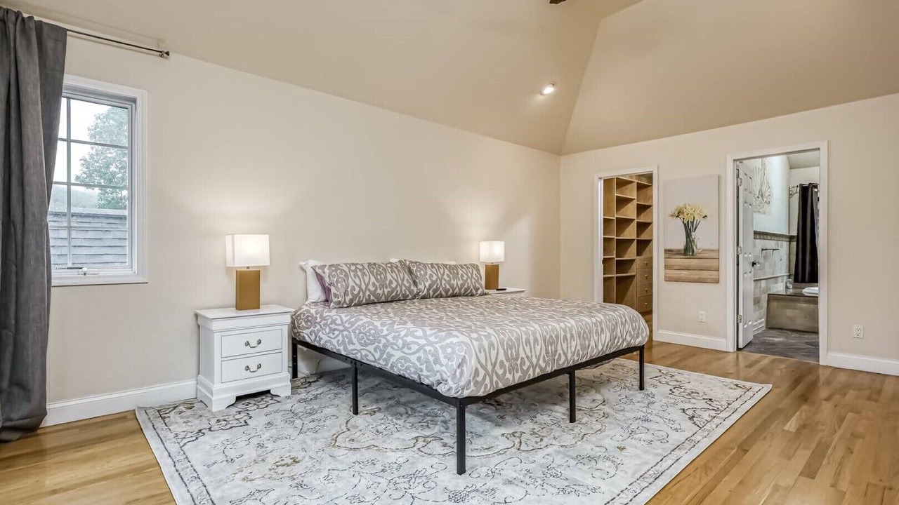 Photo of Bedroom in Stony Point