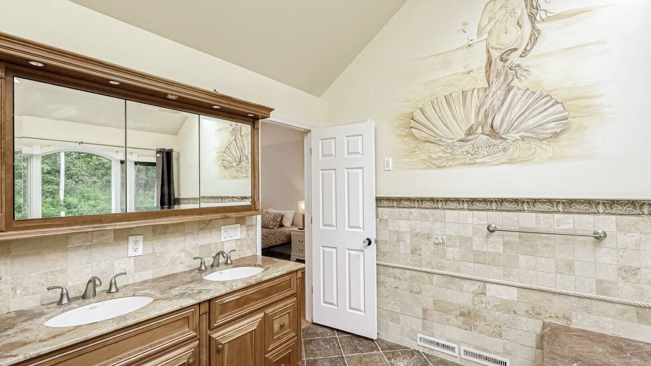 Photo of Bathroom in Stony Point