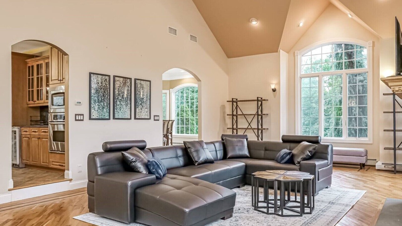 Photo of Livingroom in Stony Point