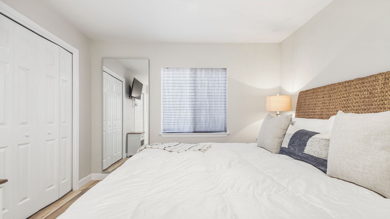 Photo of Bedroom in Fort Bay