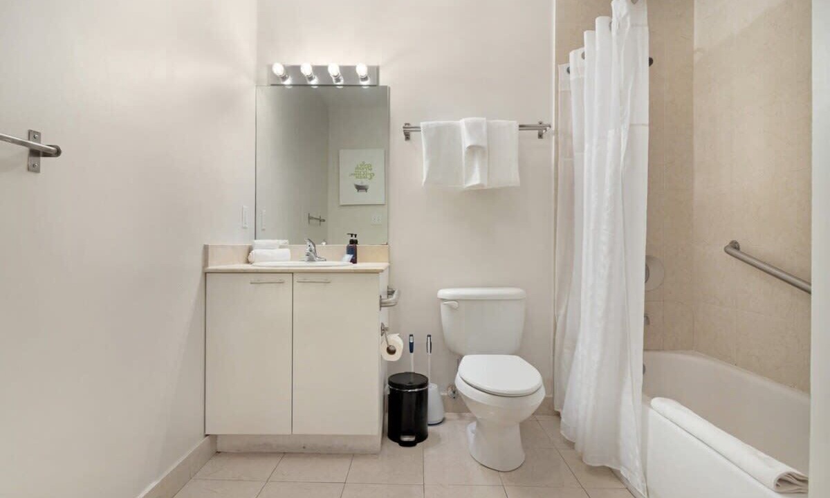 Photo of Bathroom in The Roads