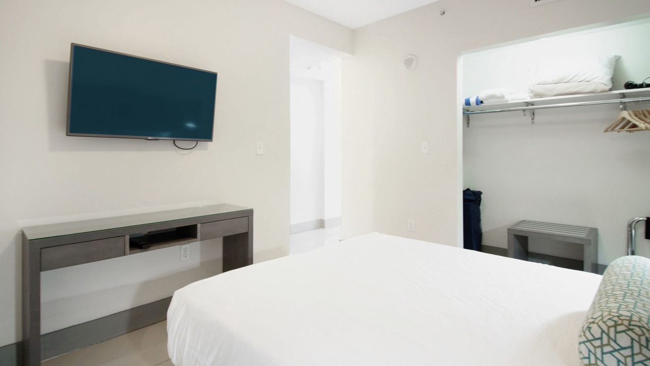 Photo of Bedroom in The Roads