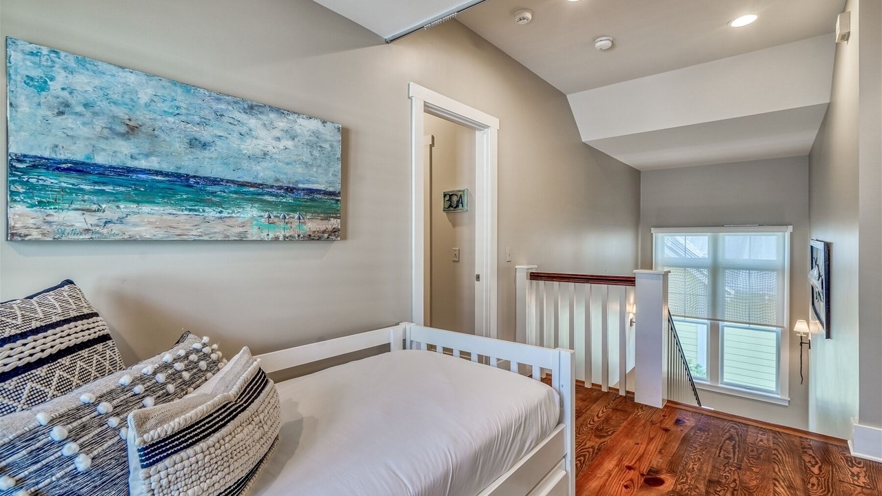Photo of Bedroom in Cottage District