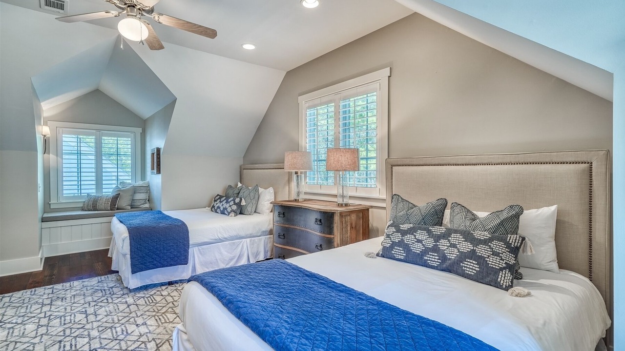 Photo of Bedroom in Cottage District