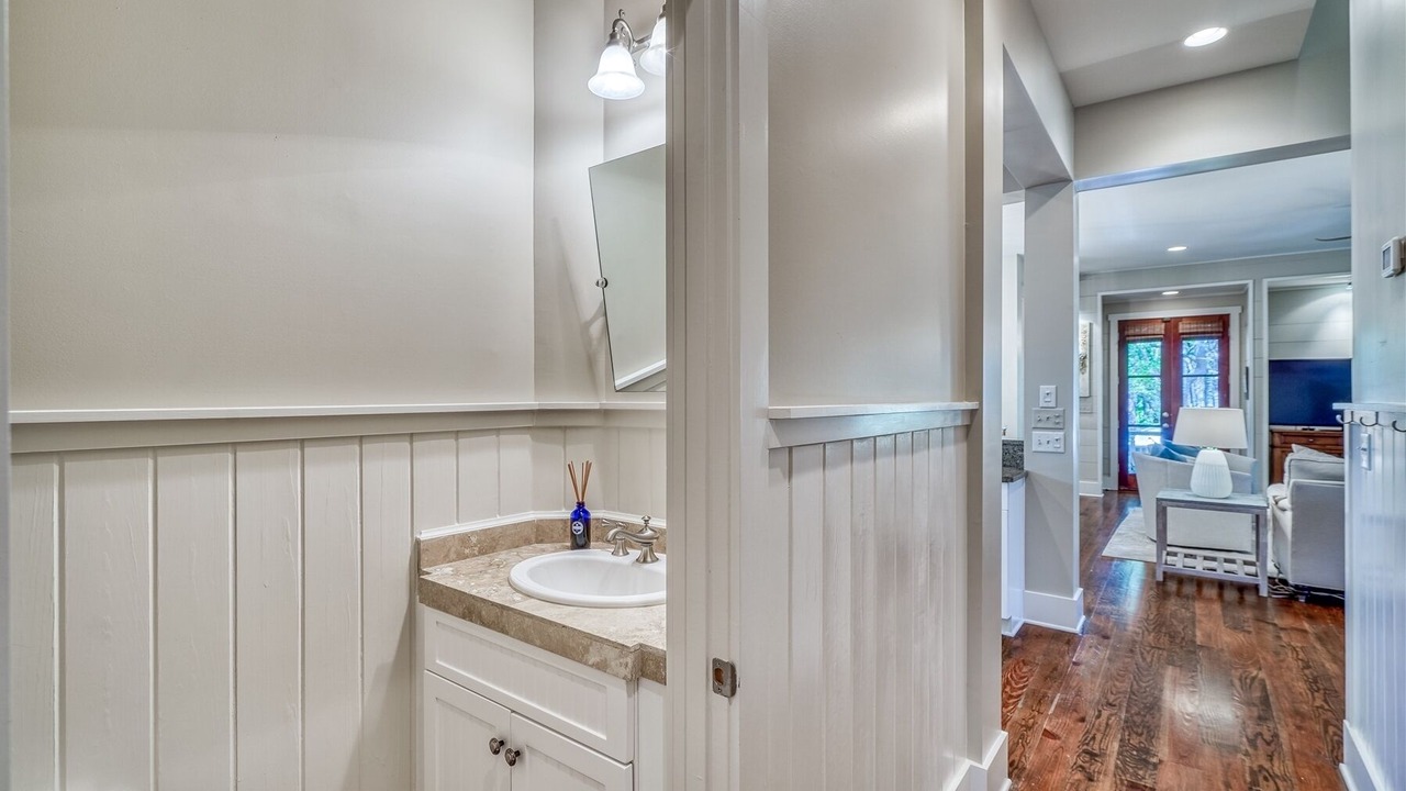 Photo of Bathroom in Cottage District