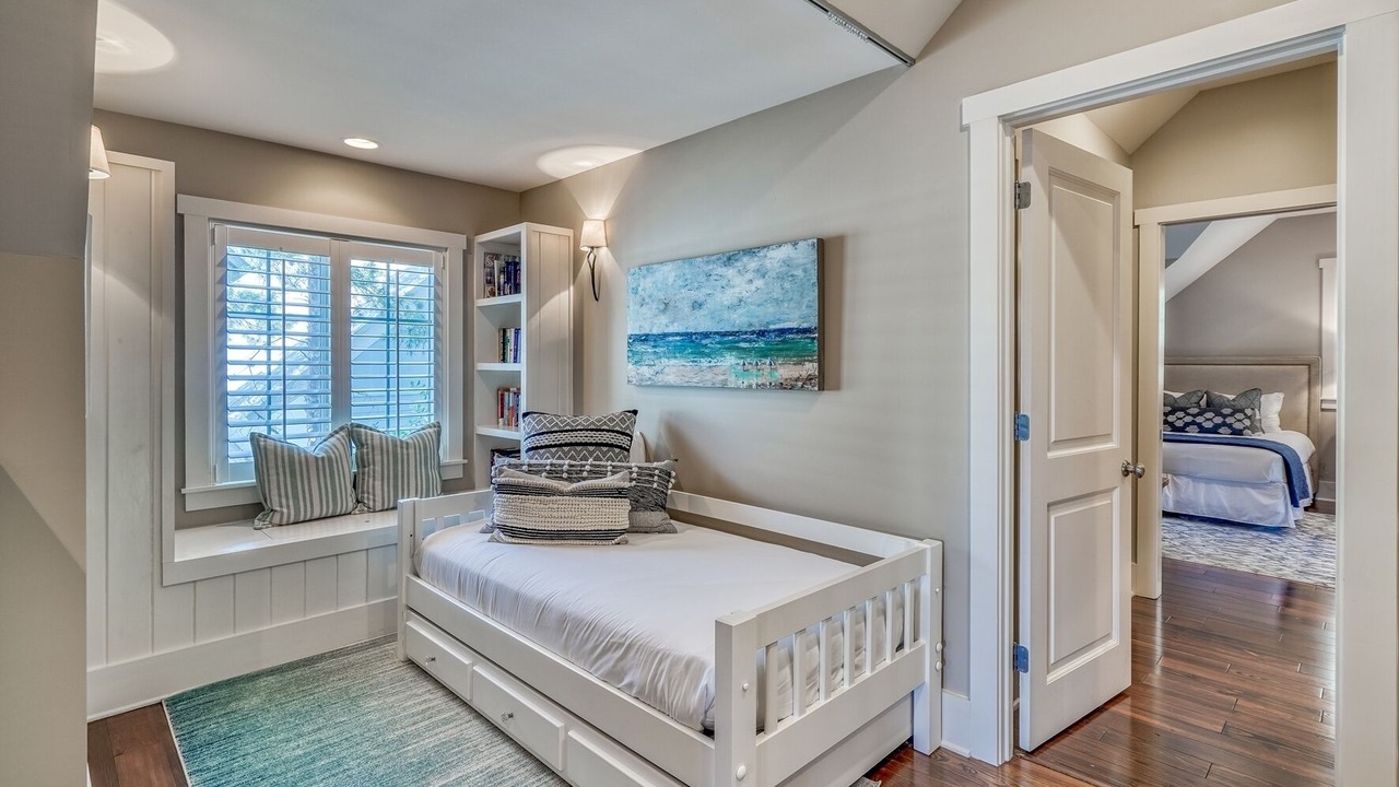 Photo of Bedroom in Cottage District