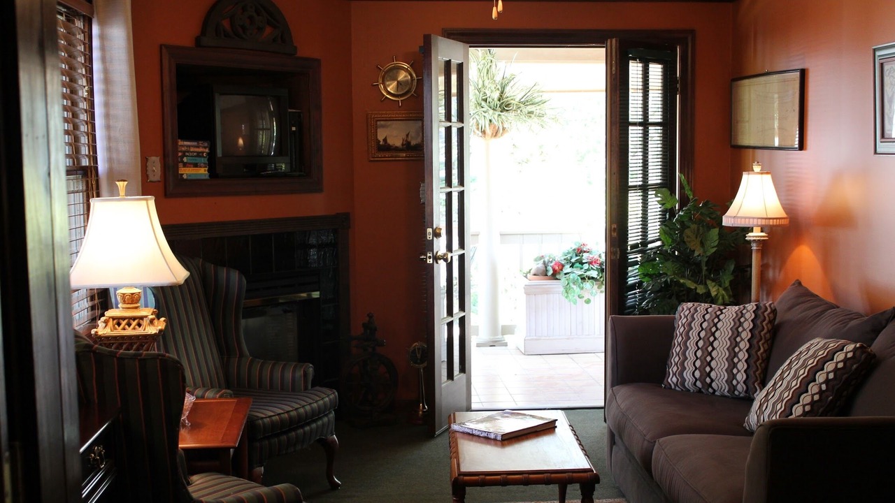Photo of Livingroom in Williamsburg