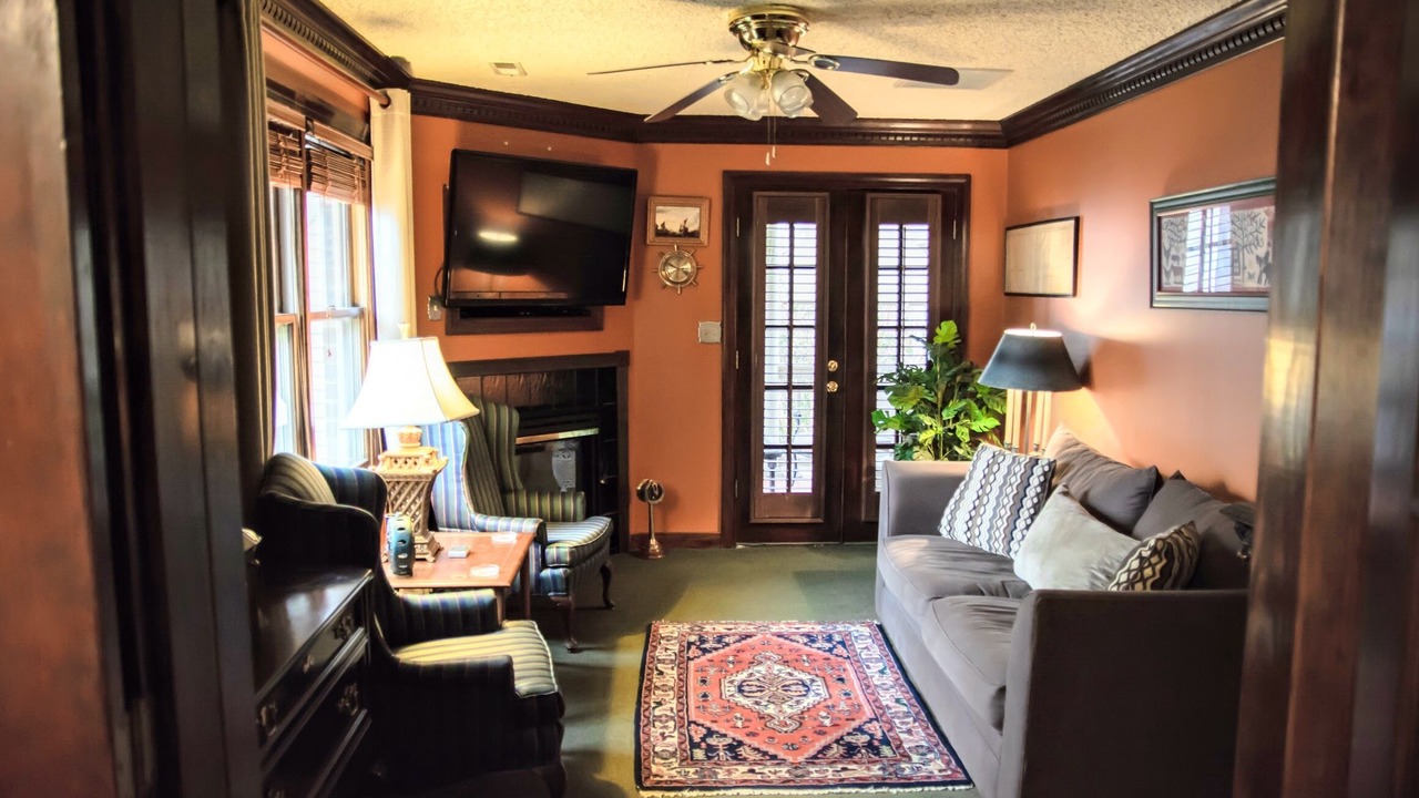 Photo of Livingroom in Williamsburg