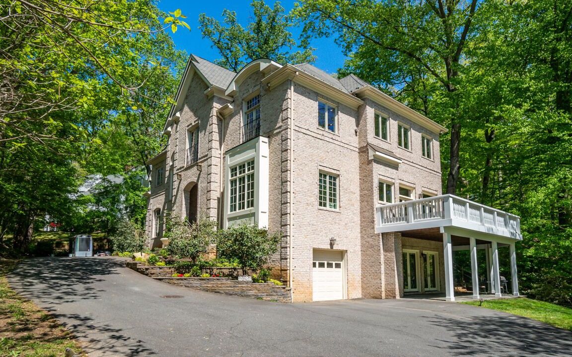 Photo of Outdoor in McLean