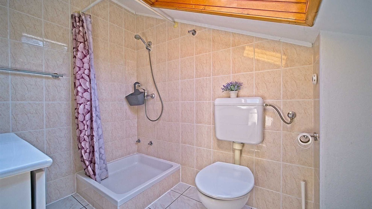 Photo of Bathroom in Pomena