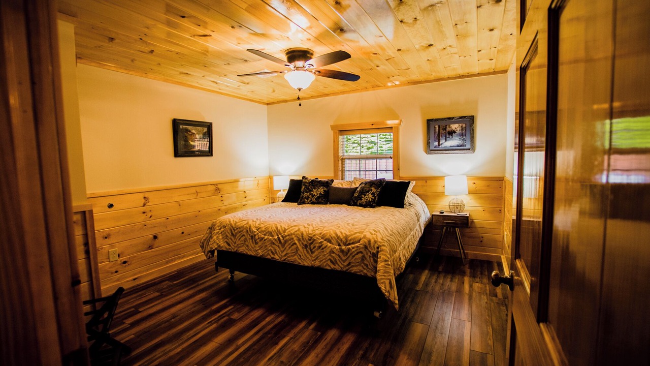Photo of Bedroom in Cold Brook