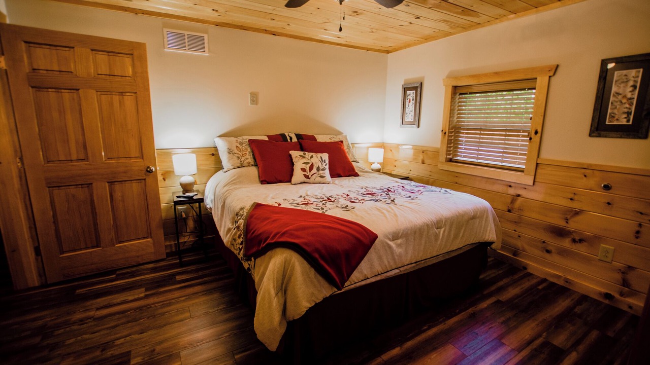 Photo of Bedroom in Cold Brook