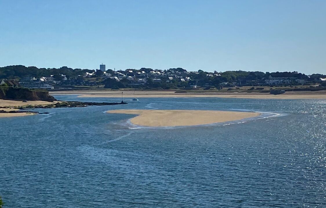 Photo of Others in Doelan