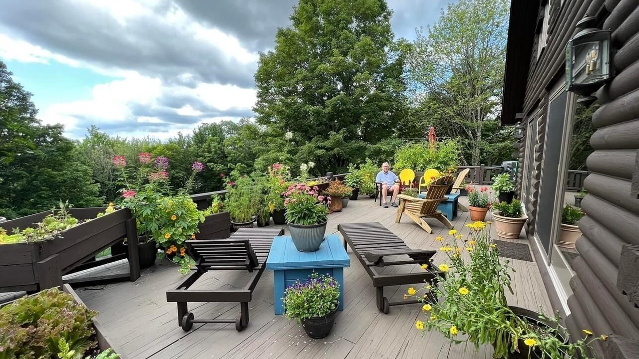 Photo of Patio Balcony in Bovina Center