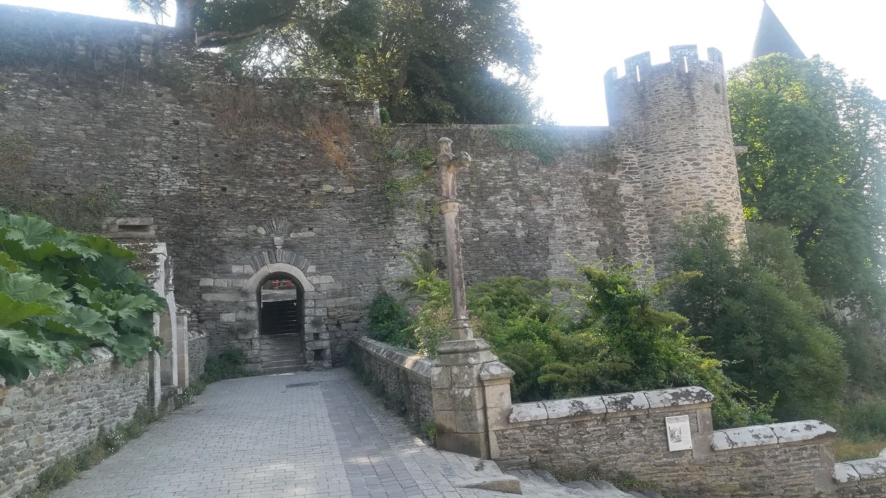 Photo of Outdoor in Josselin