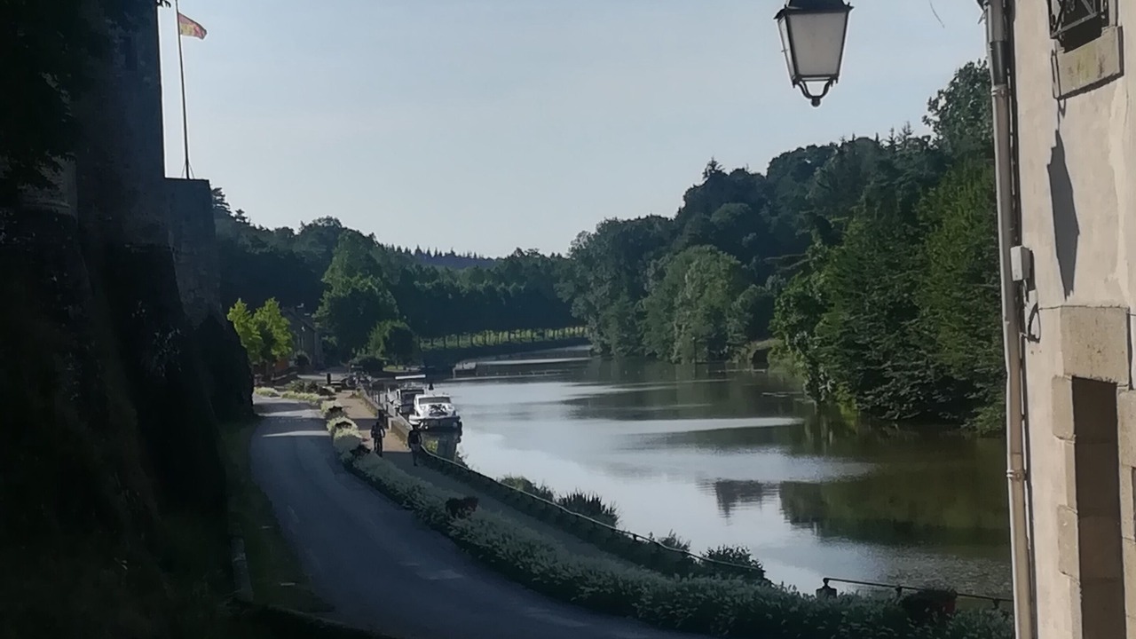 Photo of Outdoor in Josselin