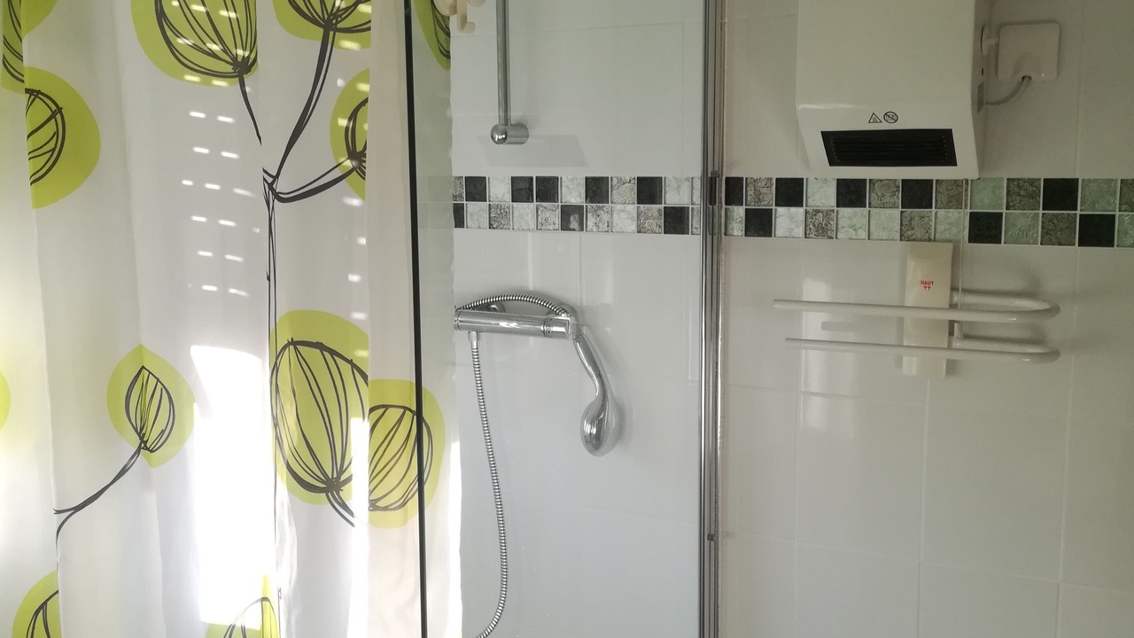 Photo of Bathroom in Josselin