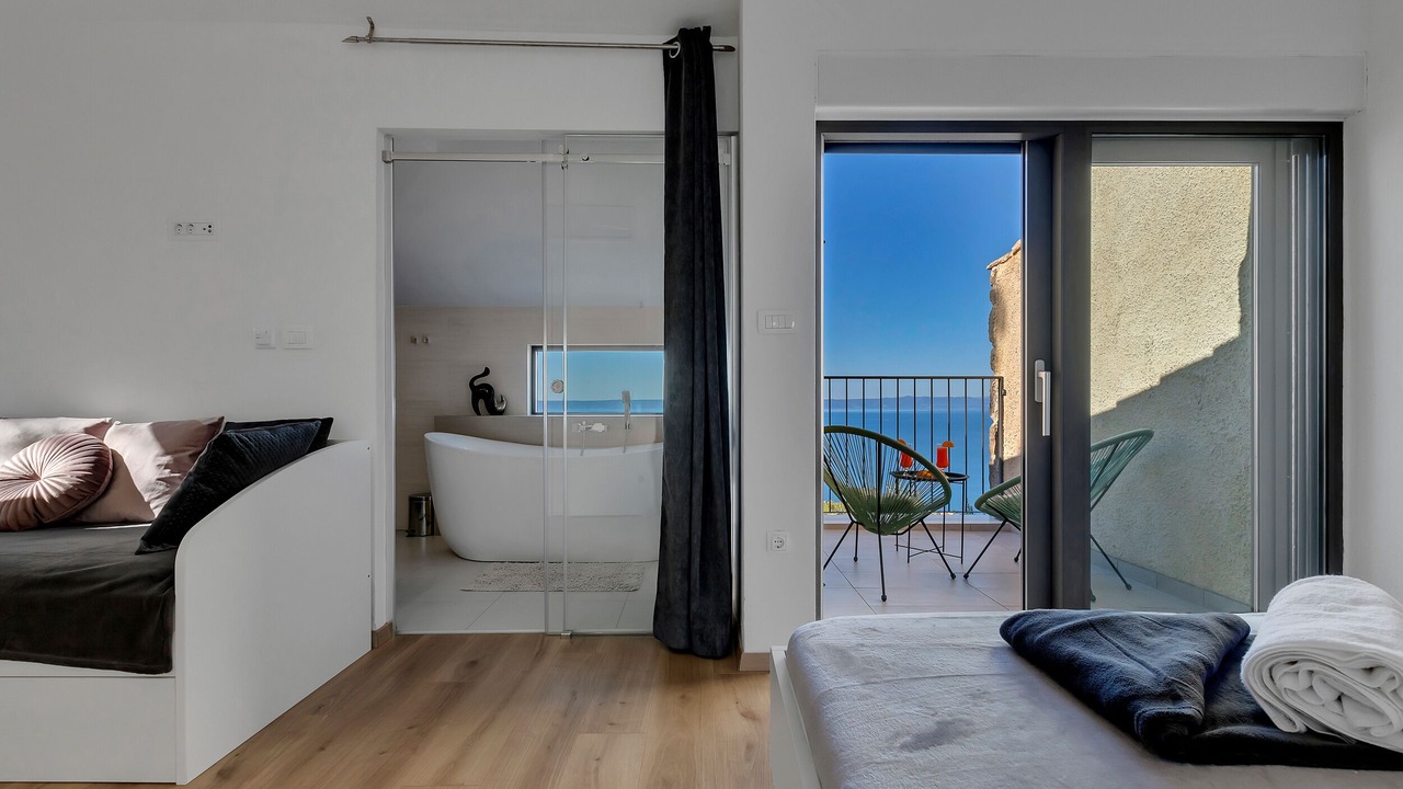 Photo of Bedroom in Krvavica