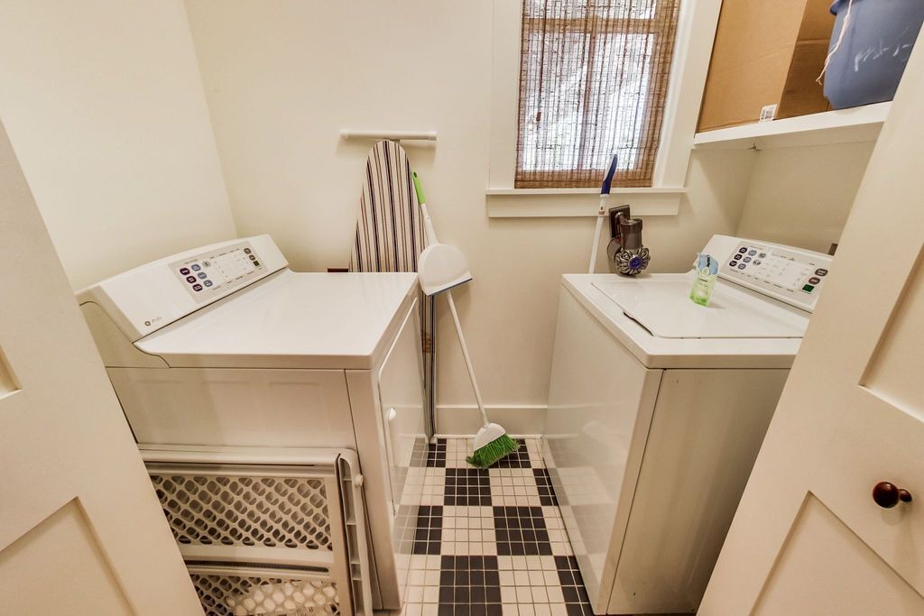 Photo of Bedroom in Beach District