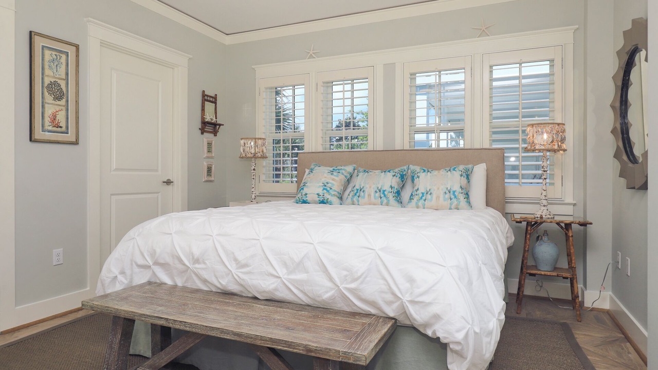 Photo of Bedroom in Gulf District