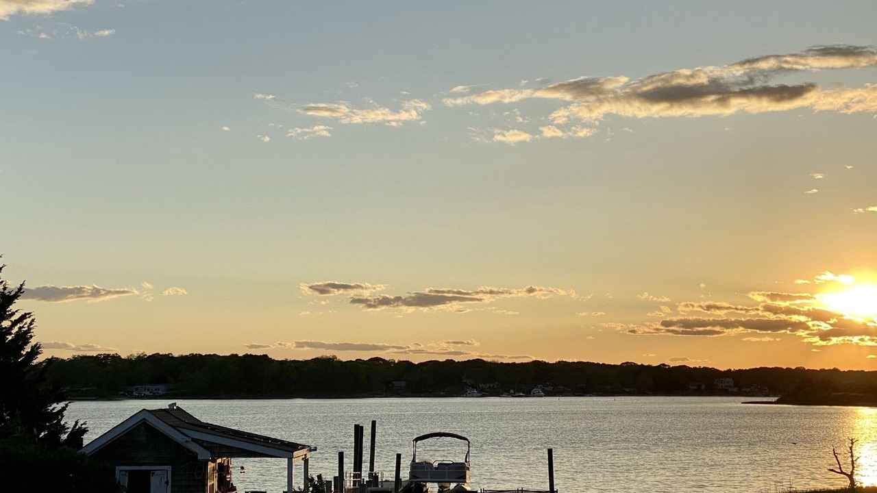 Photo of Others in Center Moriches