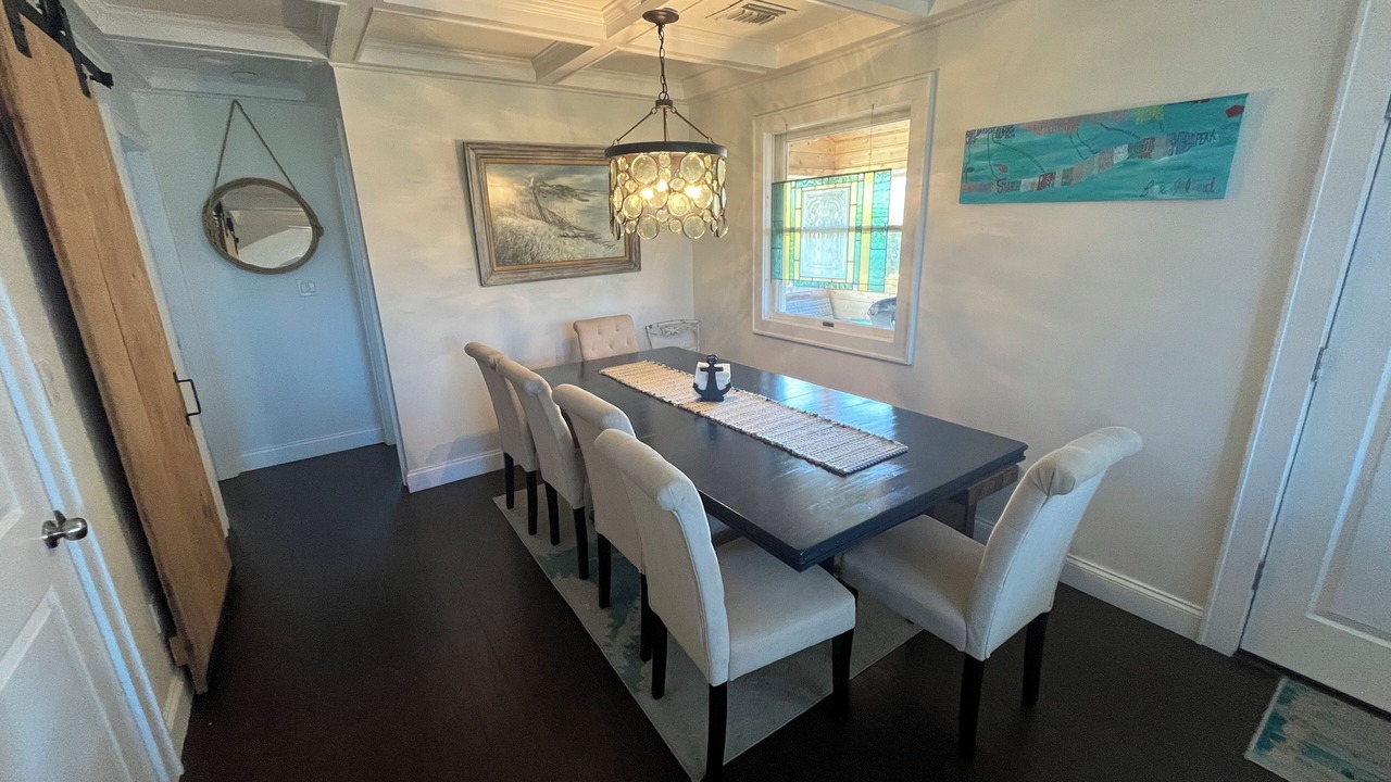 Photo of Livingroom in Ocean Beach