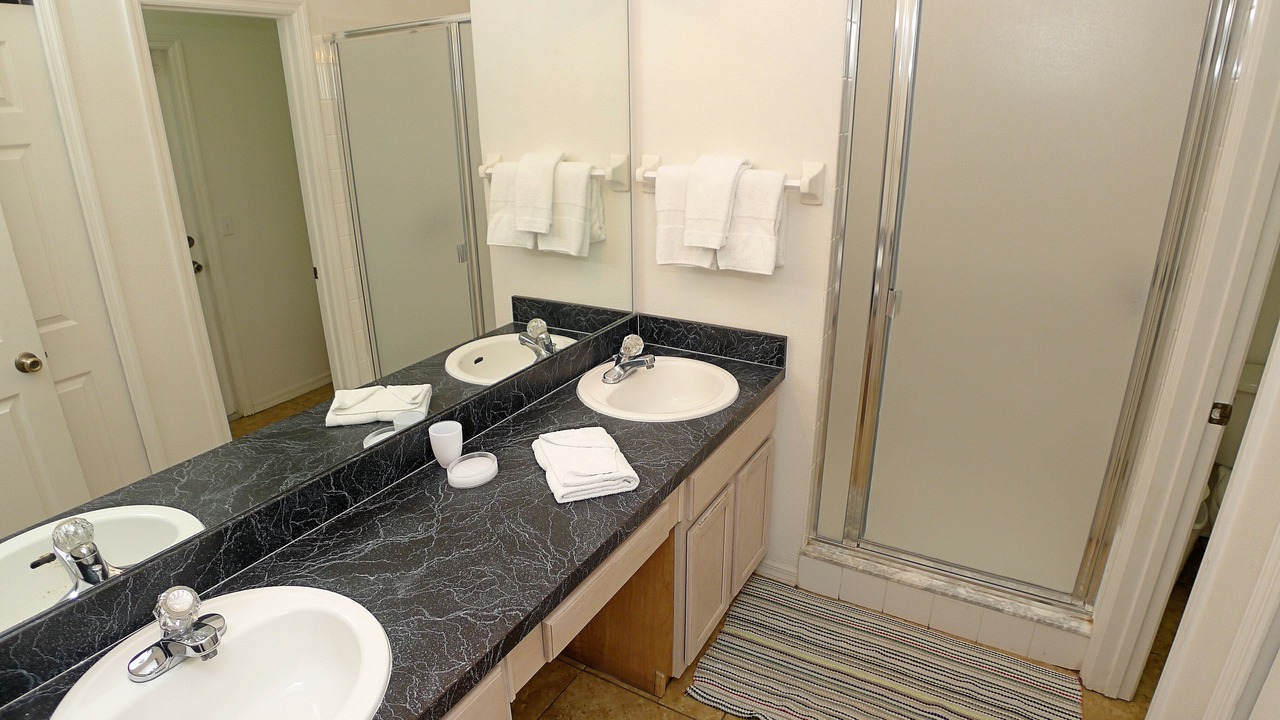 Photo of Bathroom in Bridgewater Crossing