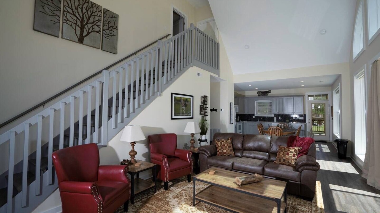 Photo of Livingroom in Draper