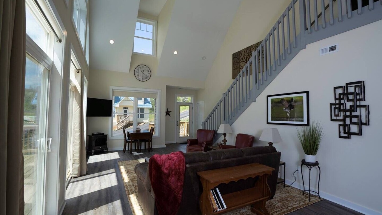 Photo of Livingroom in Draper