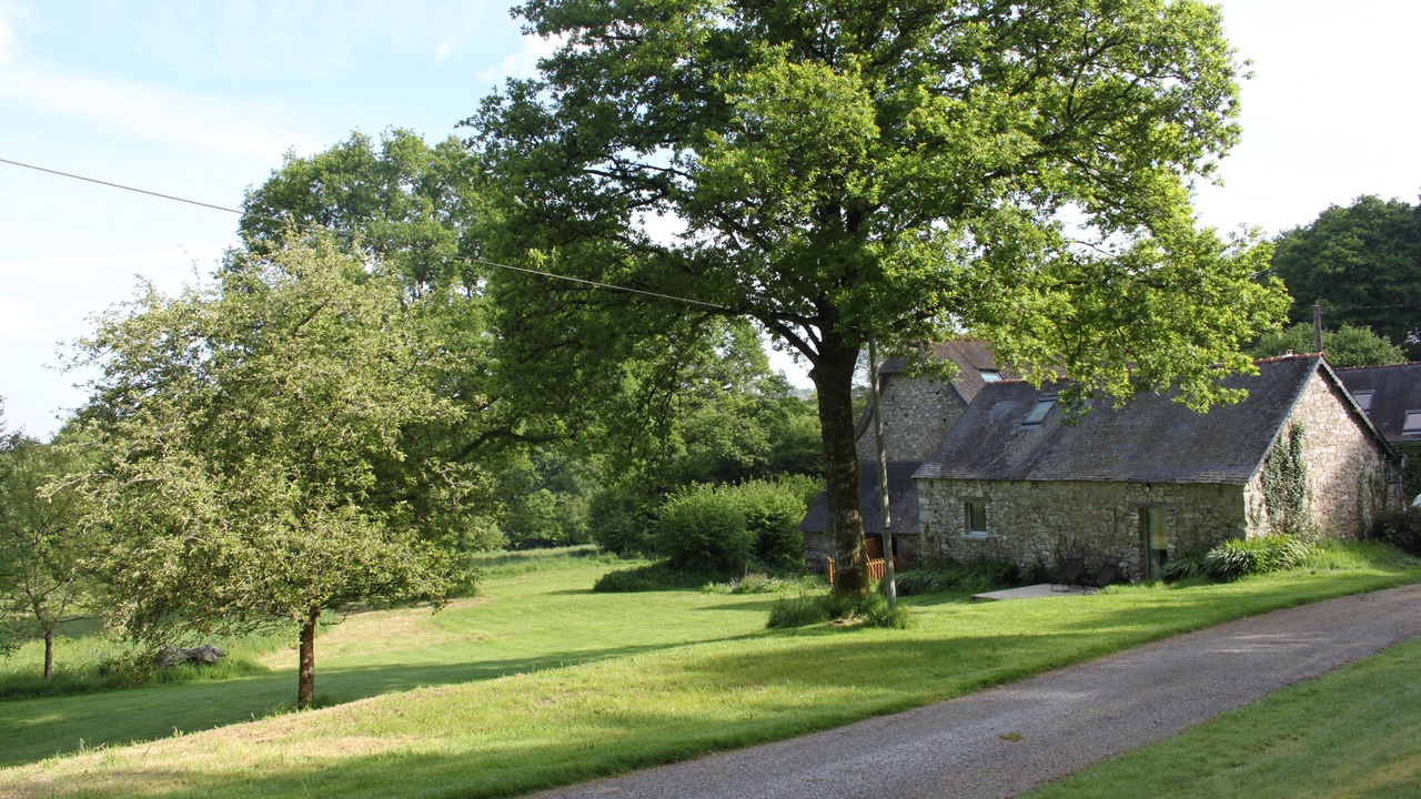 Photo of Outdoor in Perret