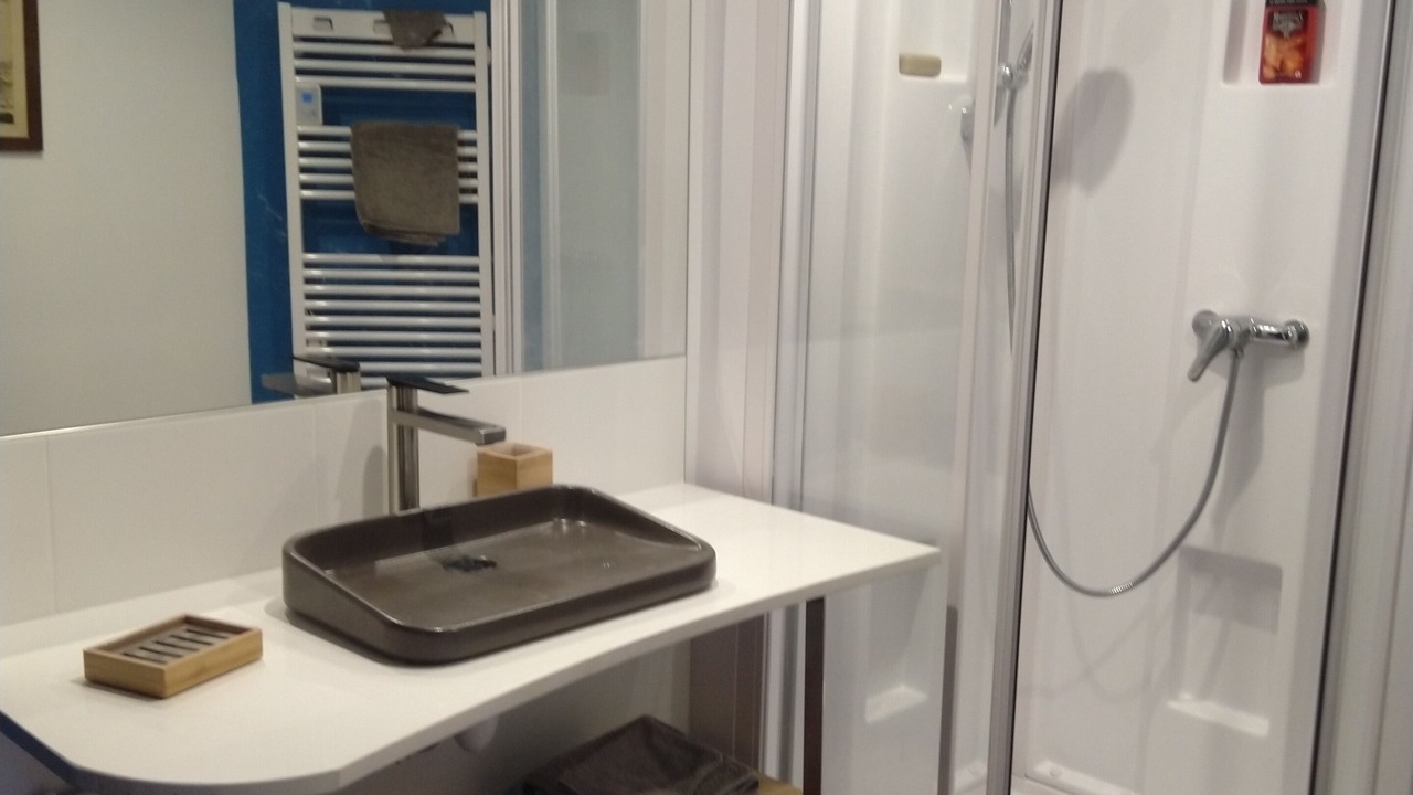 Photo of Bathroom in Ploumilliau