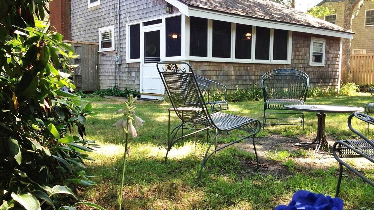 Photo of Patio Balcony in Popponesset