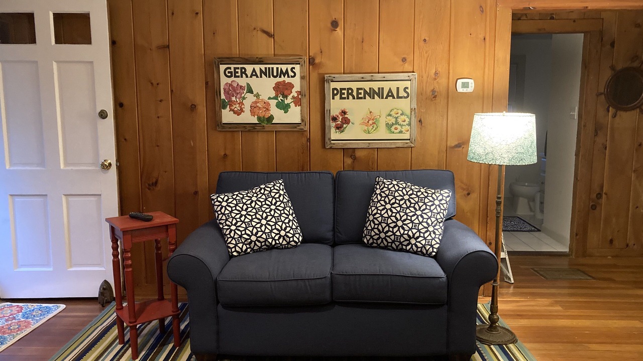 Photo of Livingroom in Popponesset