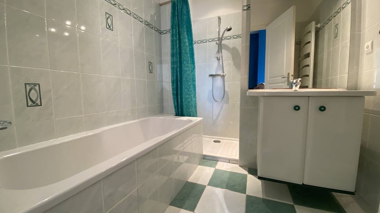 Photo of Bathroom in Saint-Cast-le-Guildo