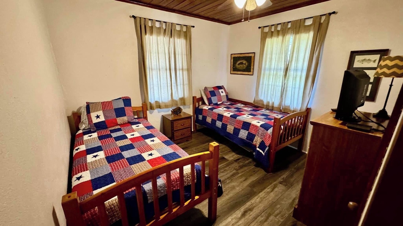 Photo of Bedroom in Telogia