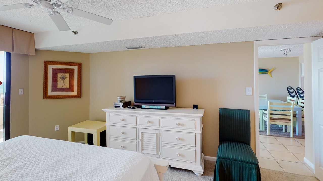 Photo of Bedroom in Holiday Isle