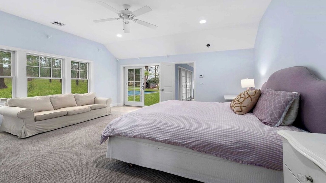 Photo of Bedroom in Amagansett North