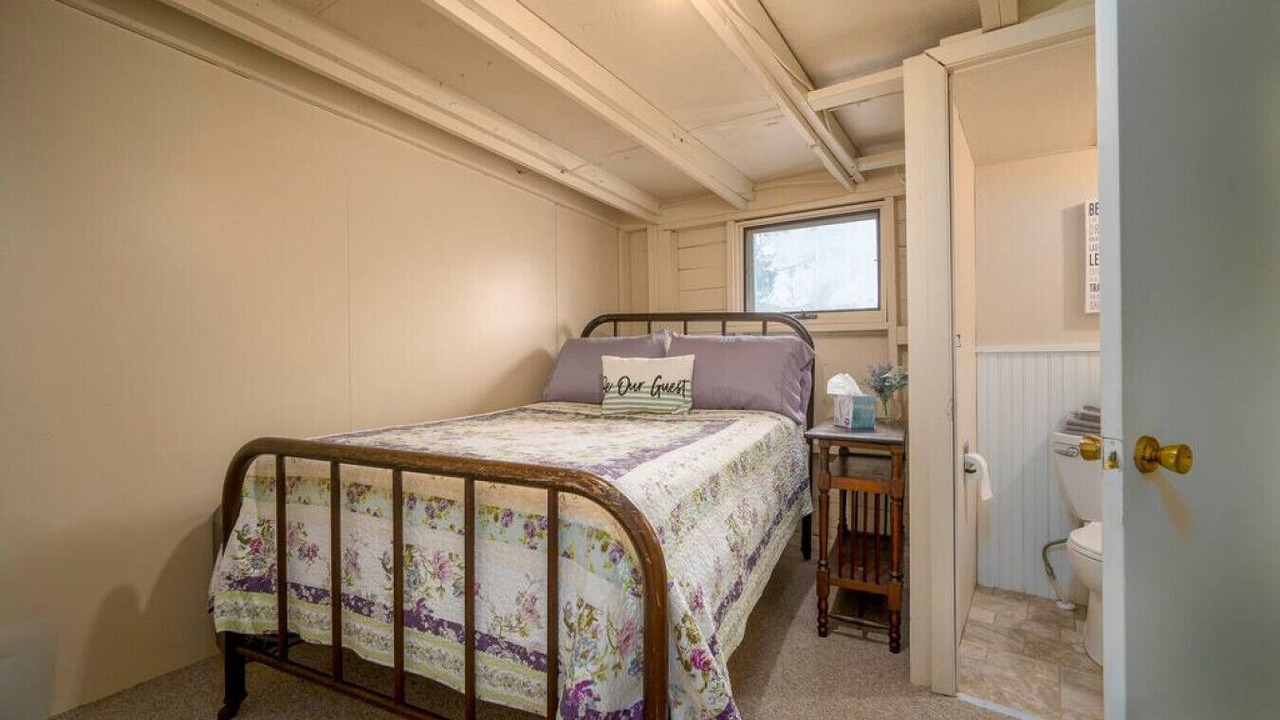 Photo of Bedroom in Van Buren Point