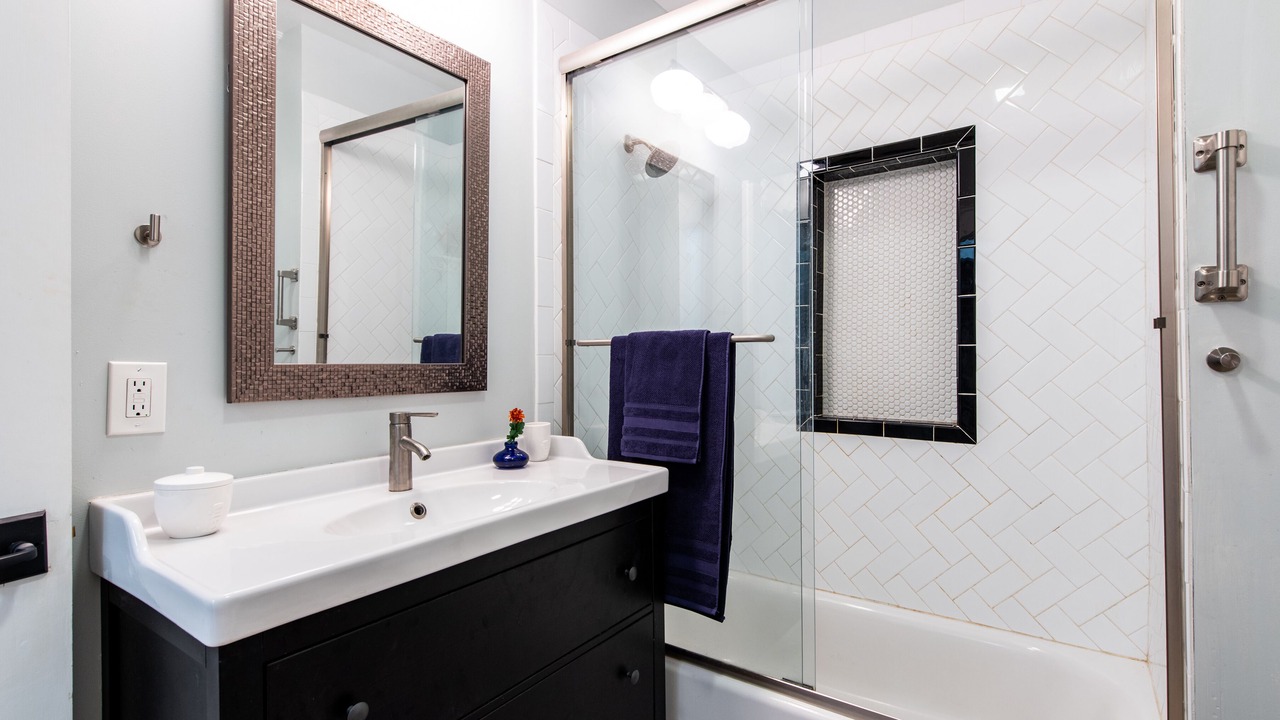 Photo of Bathroom in New Albany